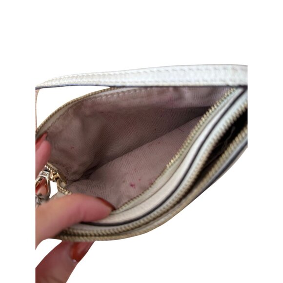 MICHAEL KORS Cream Pebble Leather Wristlet Clutch - Picture 8 of 9